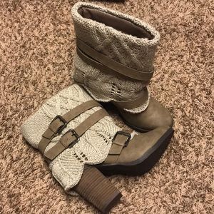 Naughty Monkey Light brown suede boots